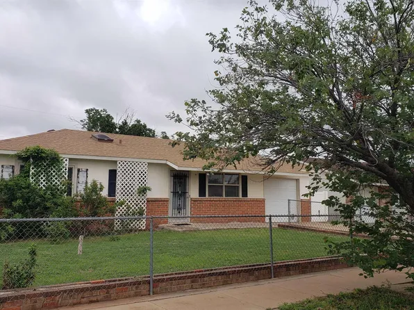 2009 N Hull St, Clovis, NM 88101