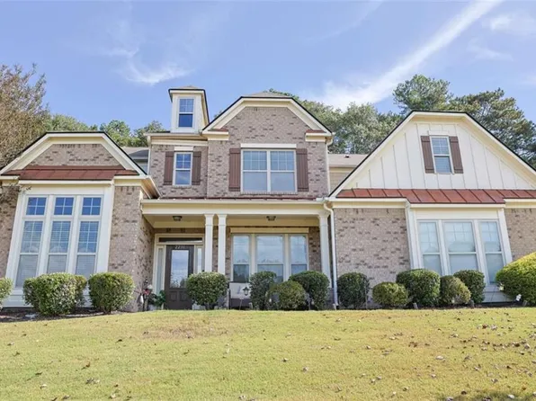 2236 Caledonia Dr, Lawrenceville, GA 30045