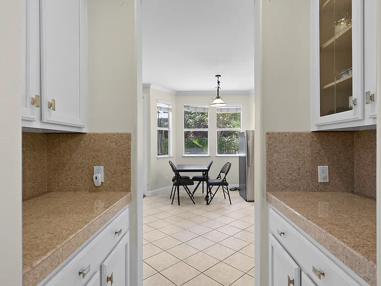 33389 Barrington Dr — Photo 13