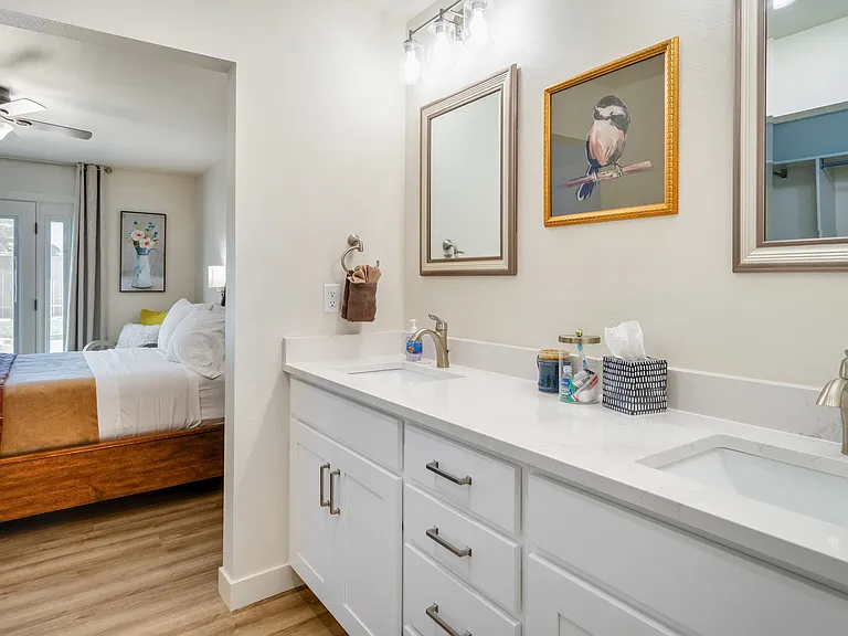 7687 S Winterdale Cir — Photo 14