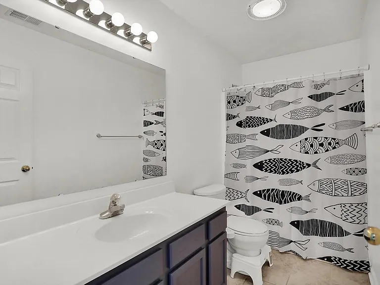 5398 Baltimore Ct — Photo 17