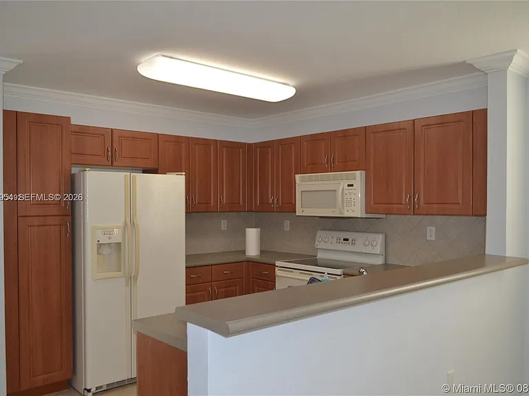 3039 SW 129th Way #151 — Photo 8