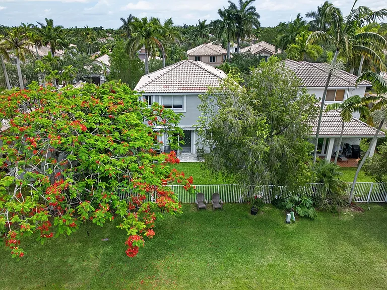 1374 Canary Island Dr — Photo 42