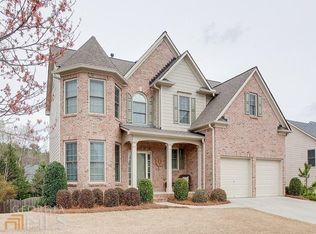 2415 Chandler Grove Dr, Buford, GA 30519