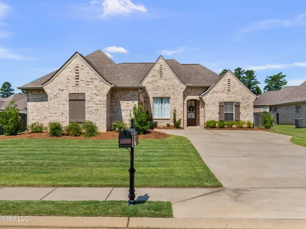 118 Hampton Ln, Madison, MS 39110