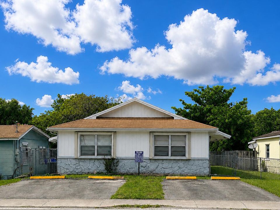 1st image of 2419-2421 Johnson Street #2419, 2421
