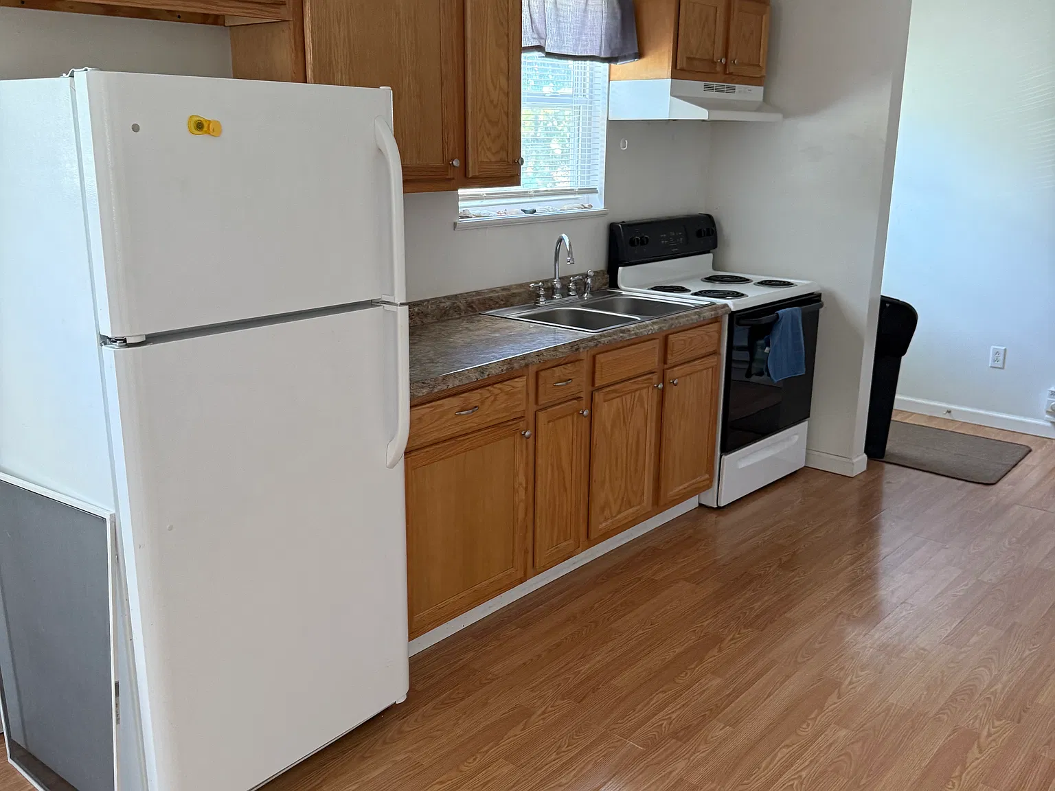2 bed, 730 sqft, $650 — Photo 3
