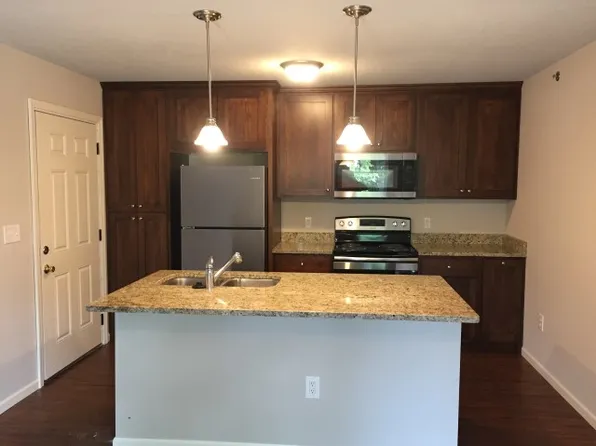 411 W 4th St Hays - 101, 411 W 4th St, Hays, KS 67601