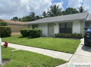 5734 Ithaca Cir E, Lake Worth, FL 33463