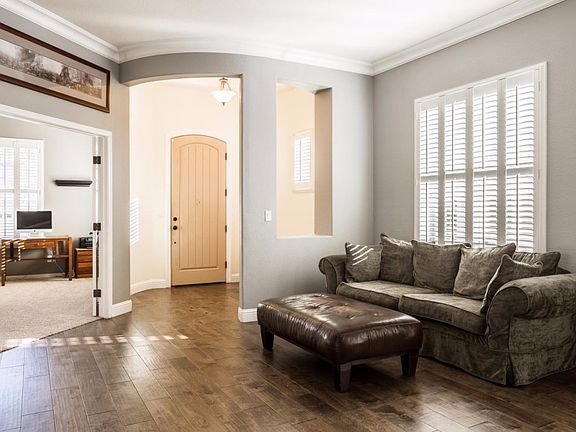 5th image of 1230 Villagio Dr