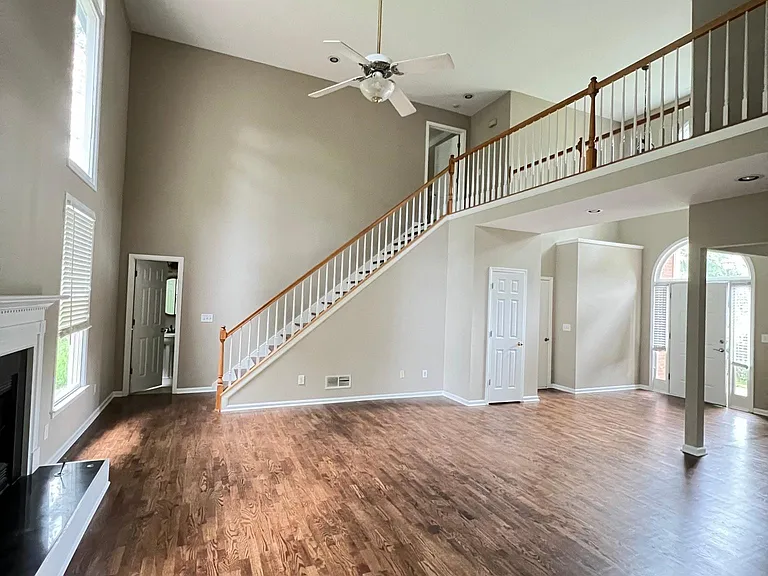1707 Branch Creek Cv — Photo 5