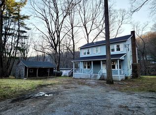 143 Canterbury Rd, Fort Montgomery, NY 10922