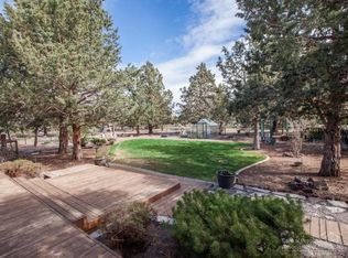 22962 Rickard Rd, Bend, OR 97702