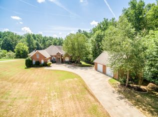 410 Bernice Snow Rd, Greer, SC 29651