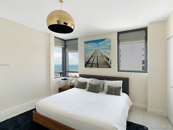 3rd image of 101 20th St #2304