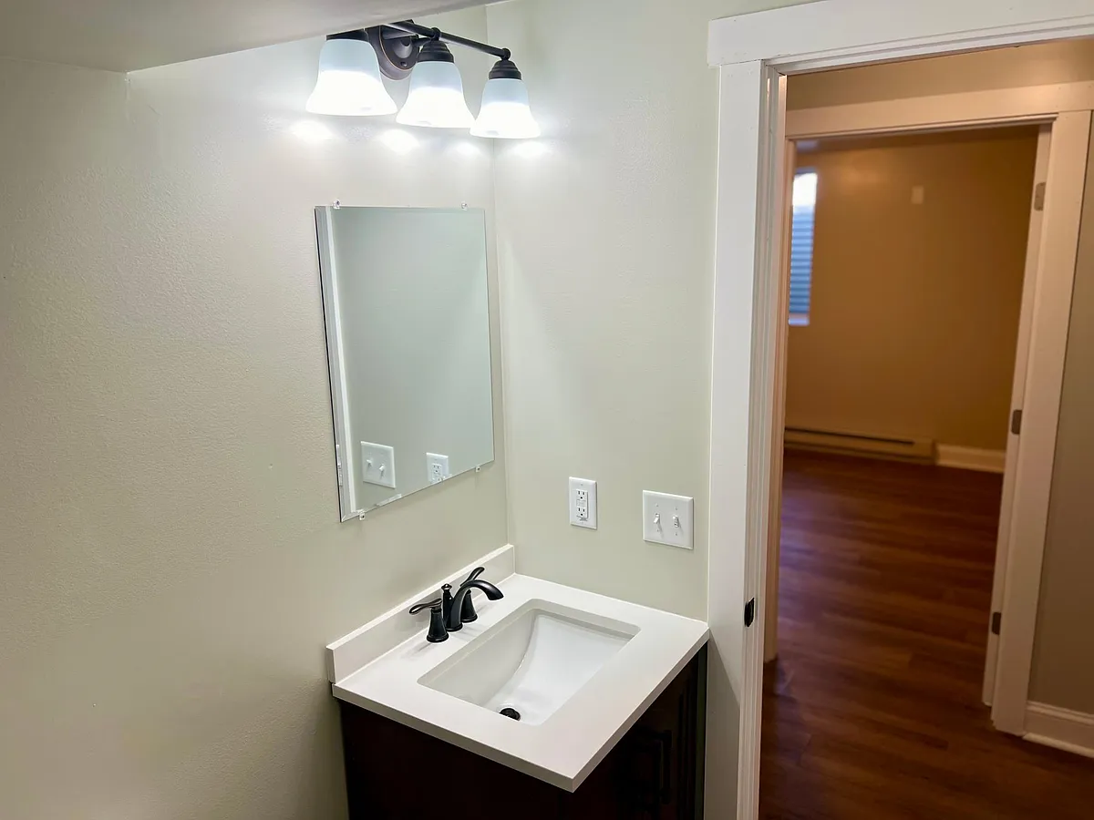 Building Photo - 6400 Emerson Ave S #2