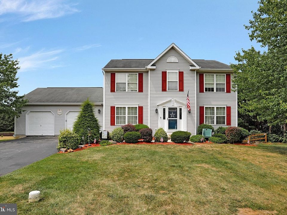 1st image of 19519 Portsmouth Dr