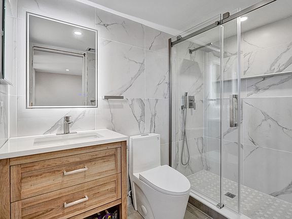 2nd image of 5340 Las Verdes Circle #324