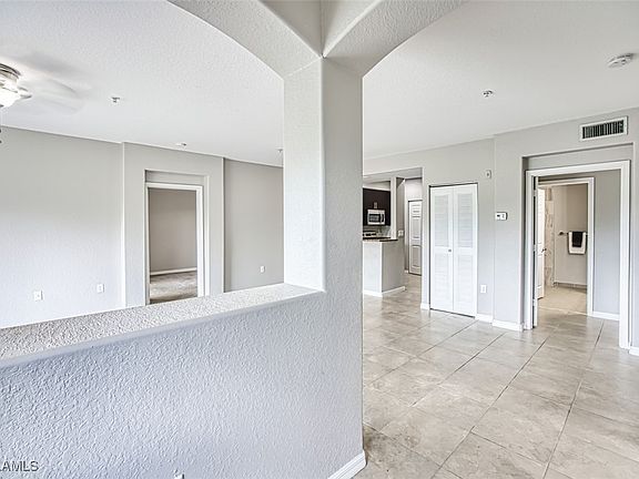 4th image of 13160 Bella Casa Cir APT 2115