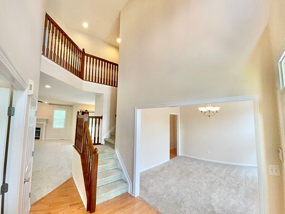 Entry way