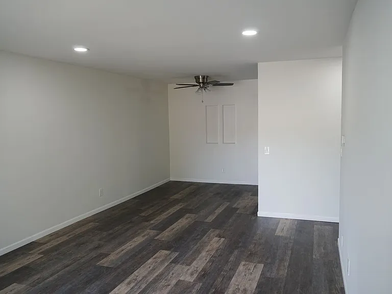Nakoma Heights Apartment Homes — Photo 51