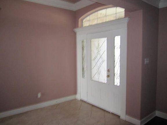3rd image of 6140 Barrington Ave