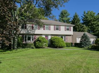 124 Kendall Rd, Lexington, MA 02421