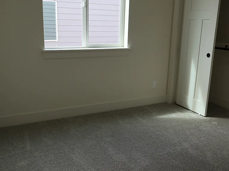 Seven Oaks Luxury Duplexes — Photo 99