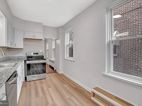 246 5th Ave, Roebling, NJ 08554
