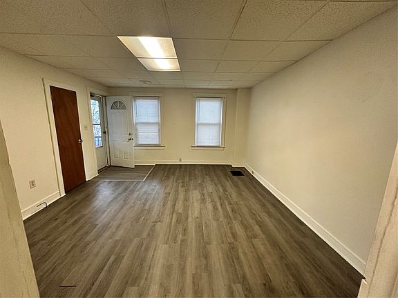 5th image of 23 Robinson St