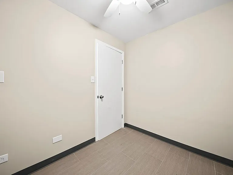 3131 W Augusta Blvd #G — Photo 16