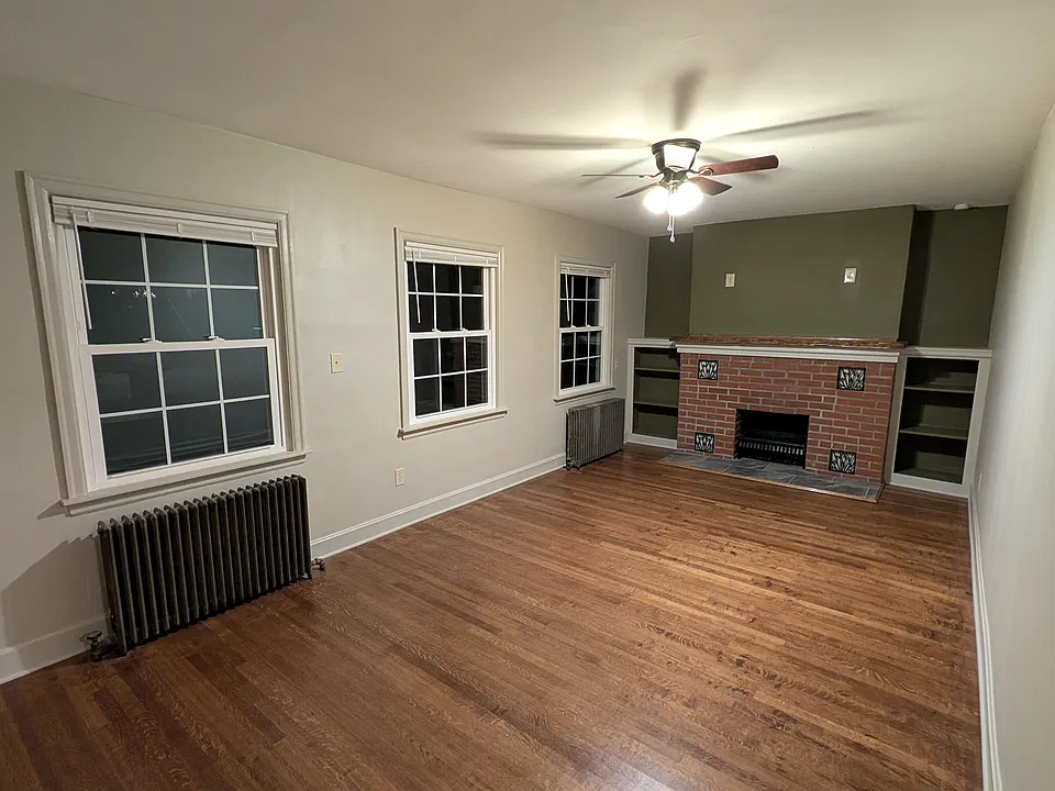 816 East Ave #1