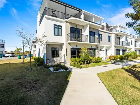 14595 SW 261st St #Townhouse 14595, Homestead, FL 33032