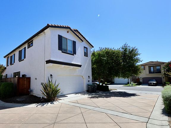 2nd image of 3240 San Vicente Rd