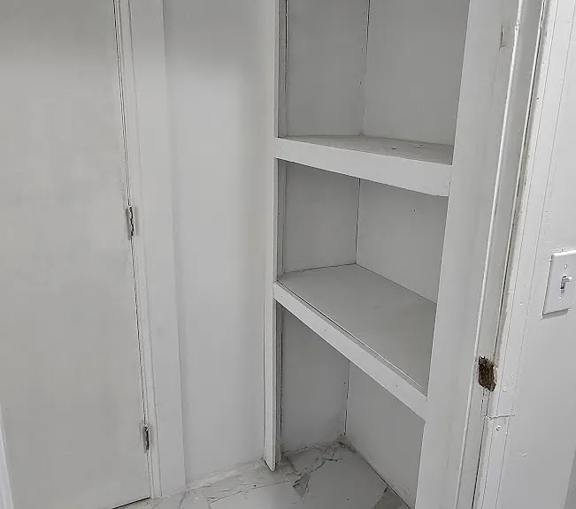 629 W Watson St — Photo 12