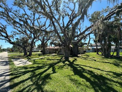 625 Overriver Dr, North Fort Myers, FL, 33903