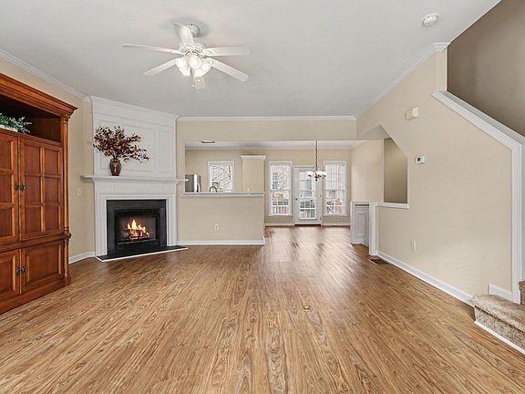 5th image of 7007 Pinecrest Townes Dr