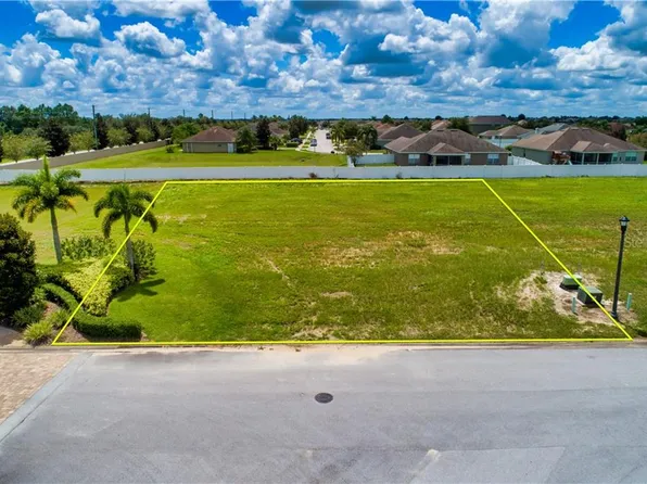 4311 Emerald Palms Blvd, Winter Haven, FL 33884