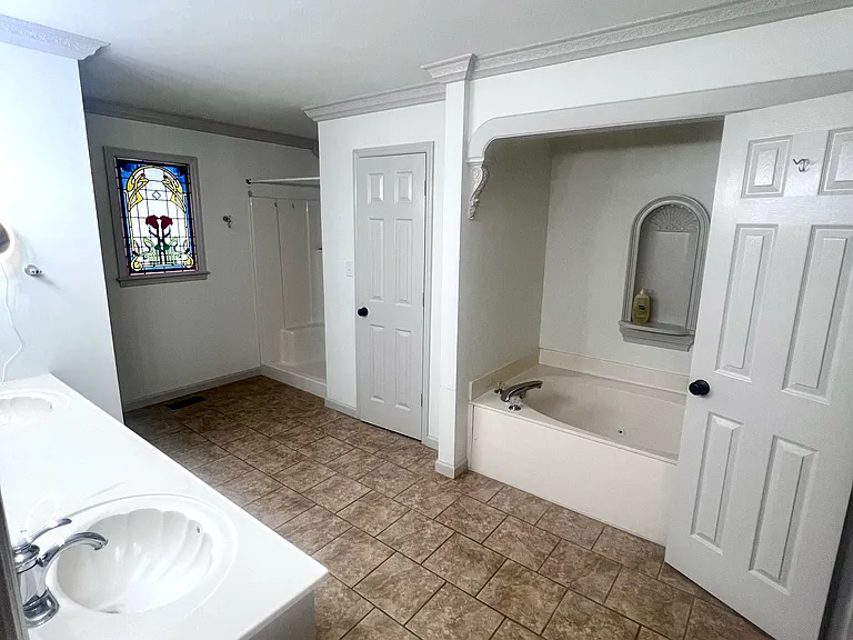 129 Forrest Ln — Photo 12