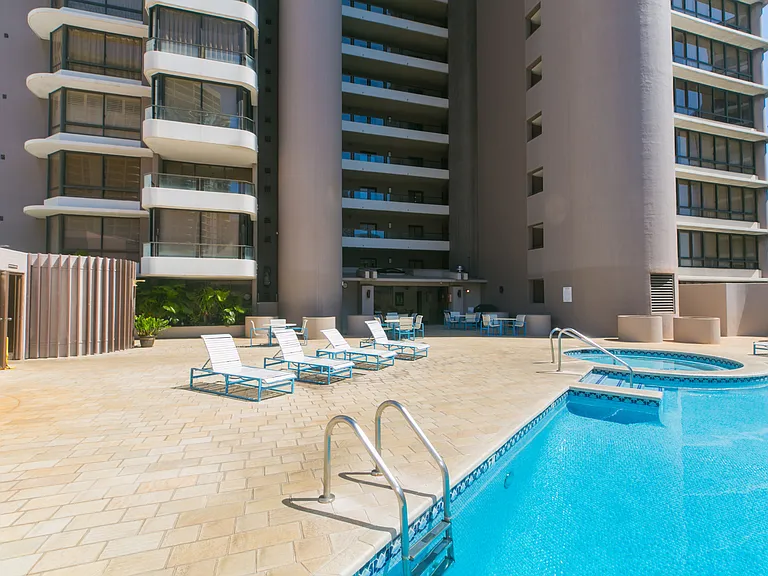1910 Ala Moana Blvd #21B — Photo 51