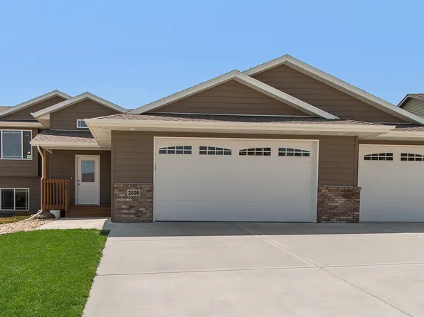 2608 Meadow Dr, Sturgis, SD 57785