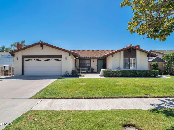 3108 Meadowstone Dr, Simi Valley, CA 93063