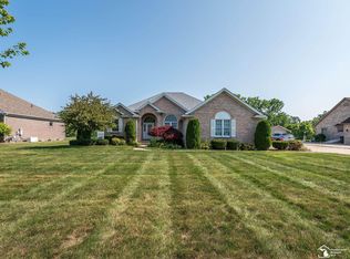 2686 S Custer Rd, Monroe, MI 48161