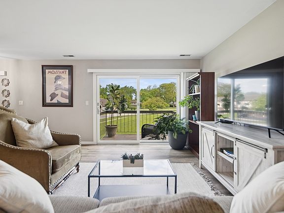 4th image of 7339 Canterbury Pl #7339
