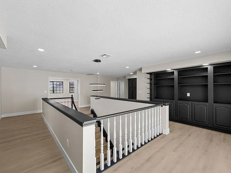 3382 Montessouri St — Photo 17