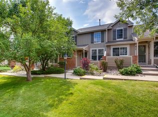 915 S Evanston Cir, Aurora, CO 80012