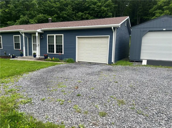 516 Parrott Rd, Cayuta, NY 14824