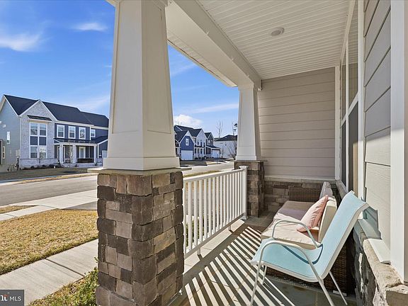 4th image of 23737 Cinzano Ct