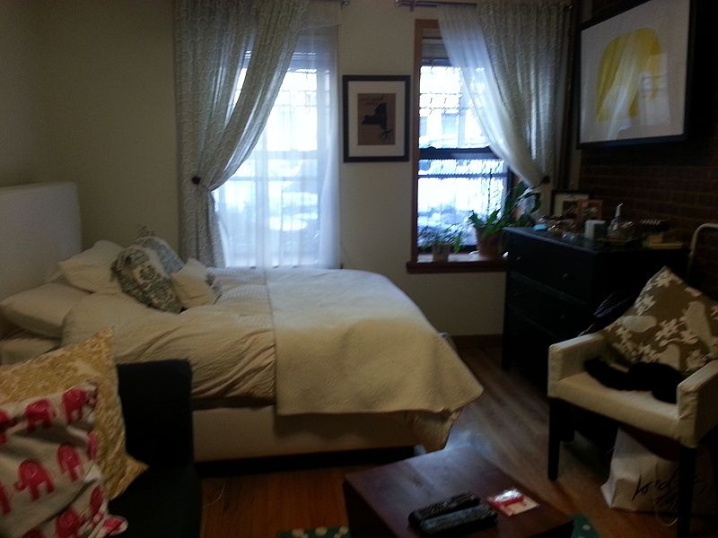 1st image of 334 W 71st St APT 2