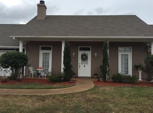 205 Hemlock Dr, Flowood, MS 39232